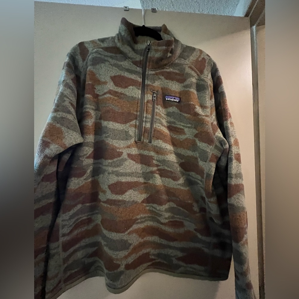 Patagonia Men’s Better Sweater 1/2 zip pullover